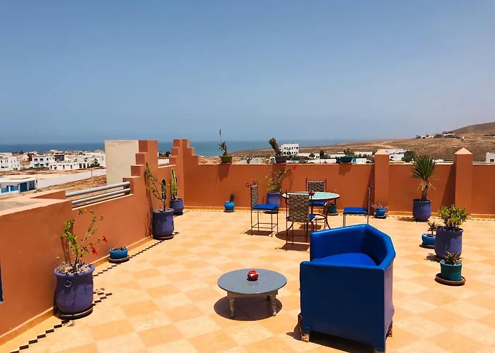 Zakar Apartments
